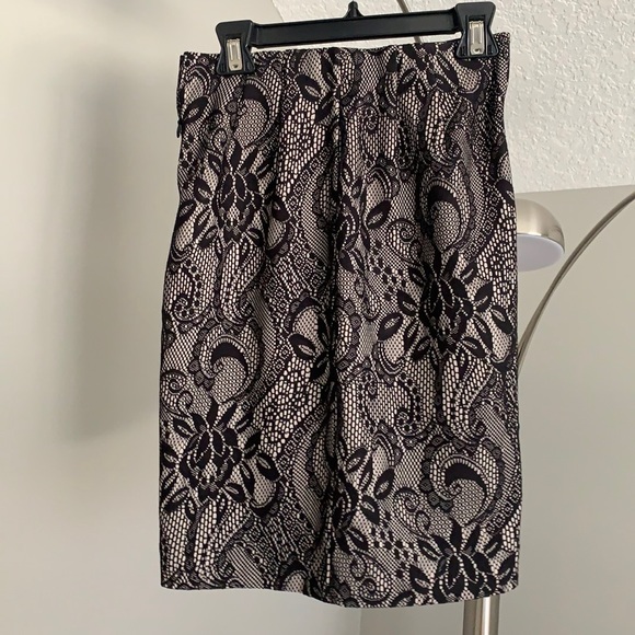 Ann Taylor Petite Skirt - Picture 2 of 2